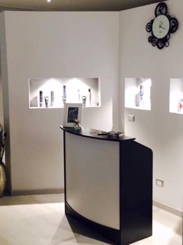ILLUMINAZIONE LED Infinity Hair Salon